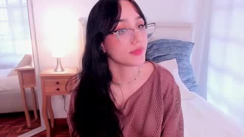 Snapshot of jade_evergreen_ chatting on 12.27.24 Jade online show from 12.27.24