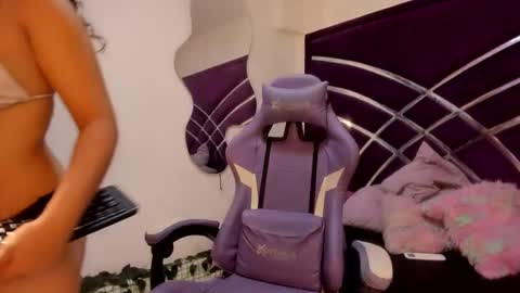 jade_ht online show from 04.12.26