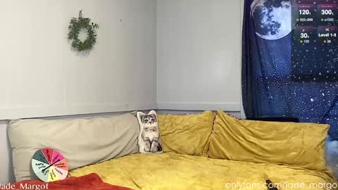 Snapshot of jade_margot chatting on 01.13.25 Jade Margot online show from 01.13.25