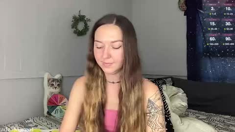 Snapshot of jade_margot chatting on 02.25.25 Jade Margot online show from 02.25.25