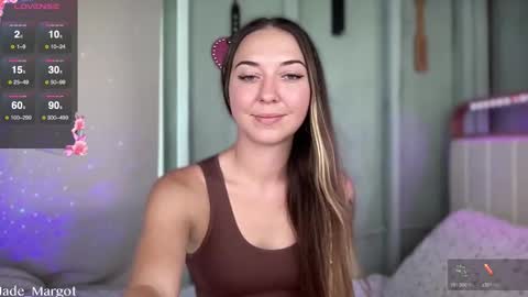 Snapshot of jade_margot chatting on 10.15.25 Jade Margot online show from 10.15.25