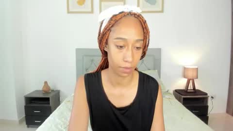 Jade smile online show from 10.29.25