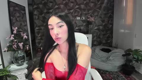 Jade  independent model online show from 12.06.24