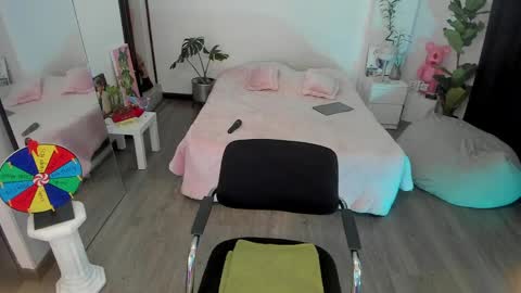 Jade  independent model online show from 03.30.26