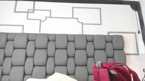 Snapshot of jade_squirt chatting on 10.12.25 Jade online show from 10.12.25