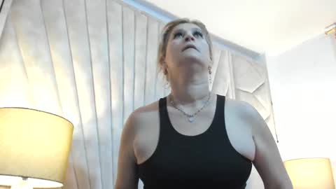 Jade  online show from 11.24.25