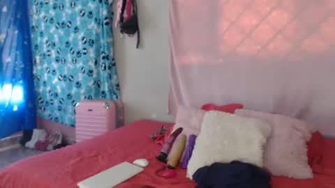 Jade Watson online show from 12.07.24