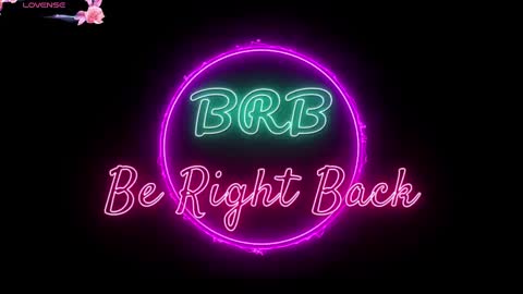 jade white  online show from 02.18.25