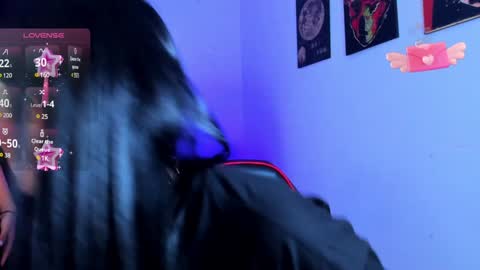 Jade Benett online show from 01.25.25