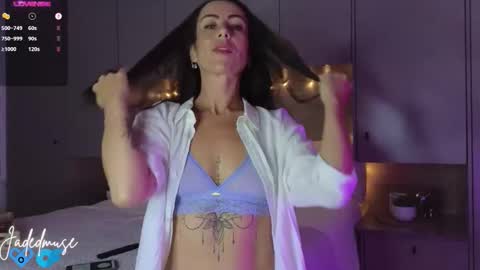 Jade online show from 03.20.26