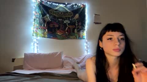 Snapshot of jadedolli chatting on 04.18.26 19y HORNY COUPLE online show from 04.18.26