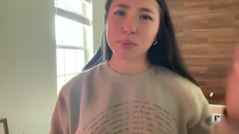 Jade Love online show from 07.08.26