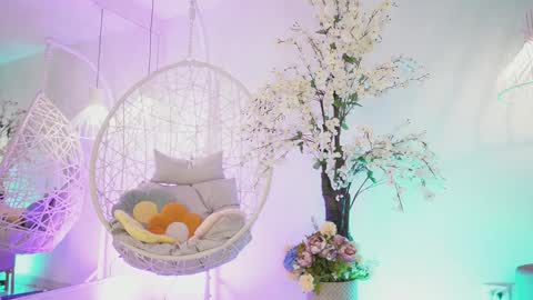 Jade Summer online show from 09.13.25