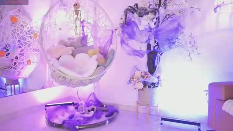 Jade Summer online show from 10.09.25