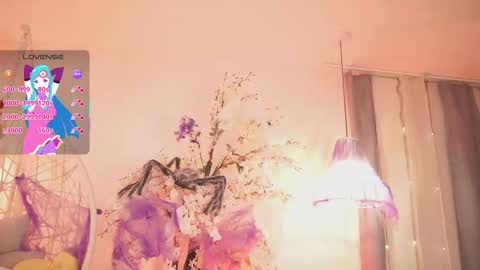 Jade Summer online show from 10.13.25