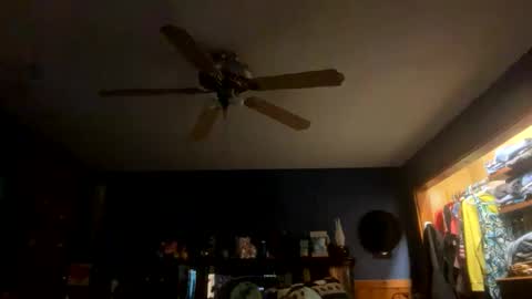 Snapshot of jadon2bnu2nt chatting on 11.11.25 Jason online show from 11.11.25