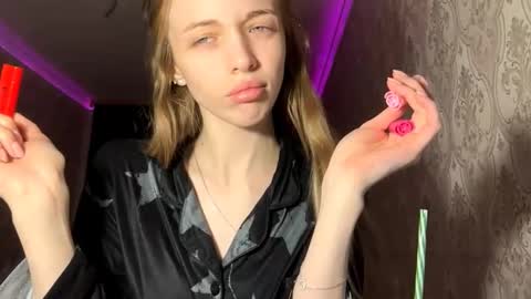 Snapshot of jadwigajennrich chatting on 11.26.25 Jane online show from 11.26.25