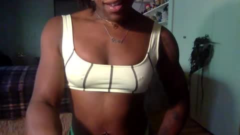 Snapshot of jaedarling chatting on 10.23.25 jaed online show from 10.23.25