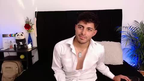 Snapshot of jaiden_thoner chatting on 10.25.25 Jaiden online show from 10.25.25