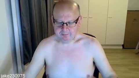 Snapshot of jake230975 chatting on 12.01.25 Jake2309 online show from 12.01.25
