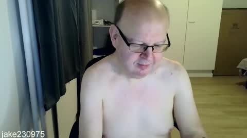 Snapshot of jake230975 chatting on 12.14.25 Jake2309 online show from 12.14.25