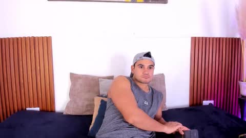 Snapshot of jake_muller1 chatting on 12.15.25 Jake online show from 12.15.25