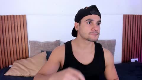 Snapshot of jake_muller1 chatting on 12.17.25 Jake online show from 12.17.25