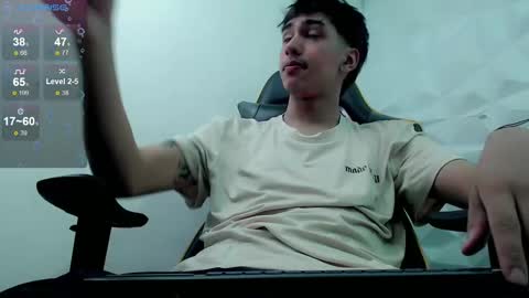 Snapshot of jake_tripp chatting on 12.11.24 jake_tripp online show from 12.11.24