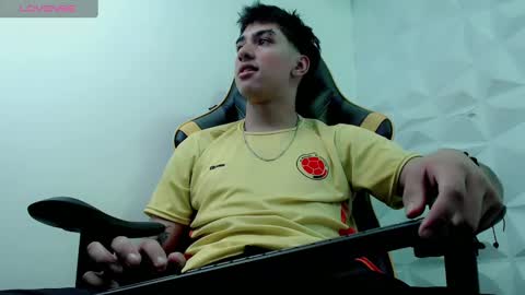 Snapshot of jake_tripp chatting on 12.22.24 jake_tripp online show from 12.22.24