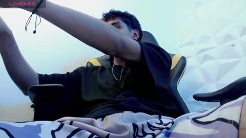 Snapshot of jake_tripp chatting on 01.09.25 jake_tripp online show from 01.09.25