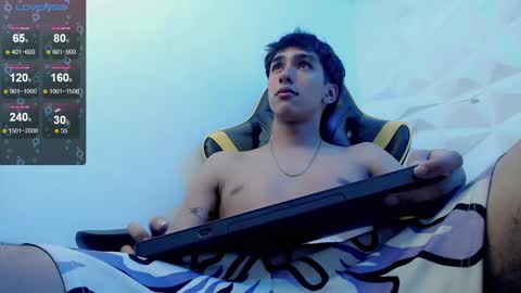 Snapshot of jake_tripp chatting on 01.11.25 jake_tripp online show from 01.11.25