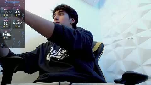 Snapshot of jake_tripp chatting on 02.11.25 jake_tripp online show from 02.11.25