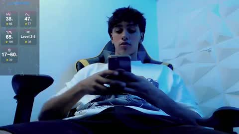 Snapshot of jake_tripp chatting on 03.03.25 jake_tripp online show from 03.03.25