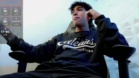 Snapshot of jake_tripp chatting on 03.06.25 jake_tripp online show from 03.06.25