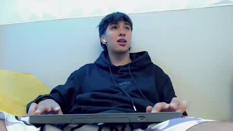 Snapshot of jake_tripp chatting on 09.26.25 jake_tripp online show from 09.26.25