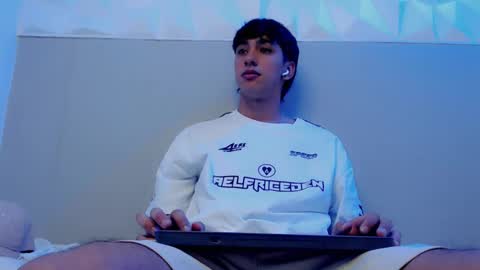 Snapshot of jake_tripp chatting on 09.28.25 jake_tripp online show from 09.28.25