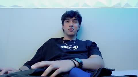 Snapshot of jake_tripp chatting on 10.23.25 jake_tripp online show from 10.23.25