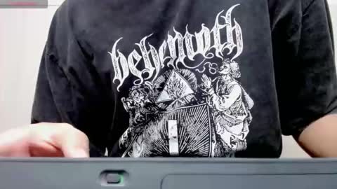 Snapshot of jake_tripp chatting on 11.12.25 jake_tripp online show from 11.12.25