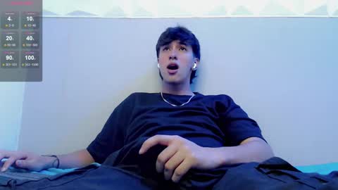 Snapshot of jake_tripp chatting on 11.23.25 jake_tripp online show from 11.23.25