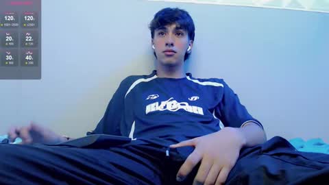 Snapshot of jake_tripp chatting on 11.24.25 jake_tripp online show from 11.24.25