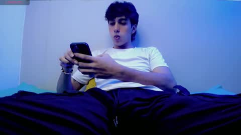 Snapshot of jake_tripp chatting on 12.14.25 jake_tripp online show from 12.14.25