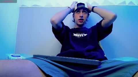 Snapshot of jake_tripp chatting on 12.17.25 jake_tripp online show from 12.17.25