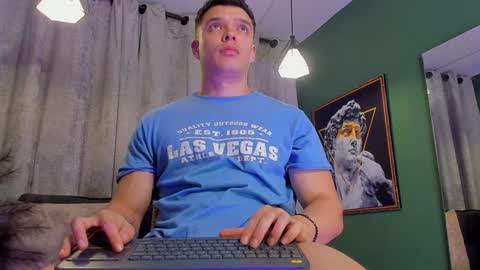 Snapshot of jakee_tyler chatting on 01.03.25 Jake Tyler online show from 01.03.25