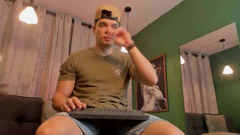 Snapshot of jakee_tyler chatting on 09.16.25 Jake Tyler online show from 09.16.25