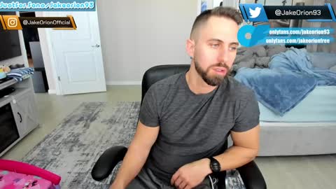Snapshot of jakeorion chatting on 12.07.24 Jake Orion online show from 12.07.24