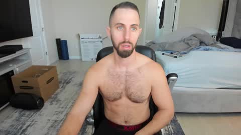 Snapshot of jakeorion chatting on 09.12.25 Jake Orion online show from 09.12.25