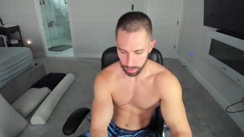 Snapshot of jakeorion chatting on 12.13.25 Jake Orion online show from 12.13.25