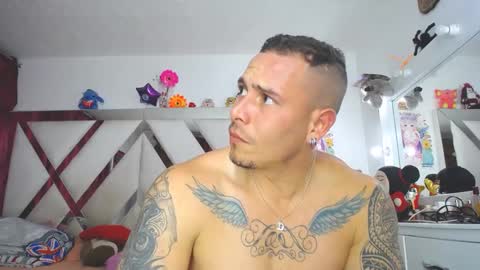 Snapshot of jakson_hot chatting on 02.14.25 pipe online show from 02.14.25