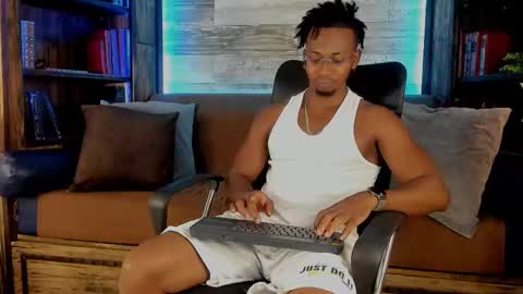   online show from 11.20.25