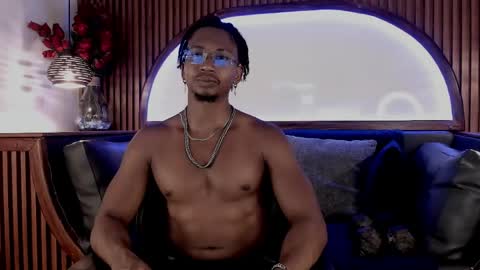 Snapshot of jamalmyst_ chatting on 05.18.26 online show from 05.18.26